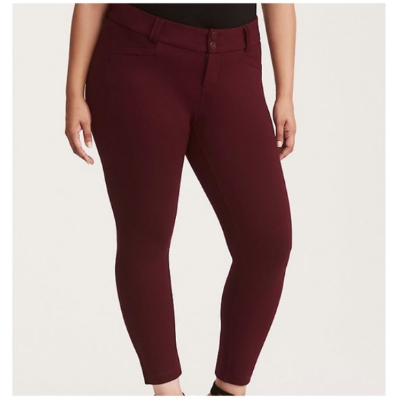 torrid Pants - Torrid Cropped Trouser Burgundy Pants Size 18 EUC